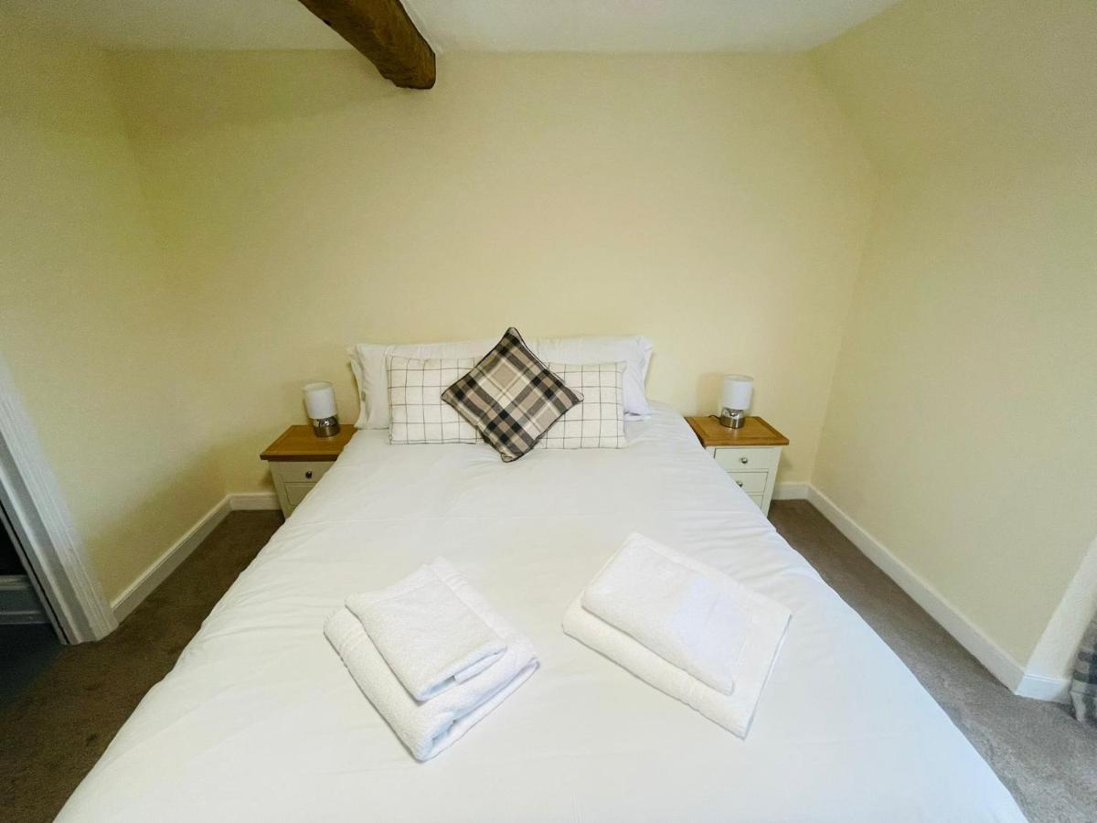 The Royal Oak Hotel Bredon Екстериор снимка