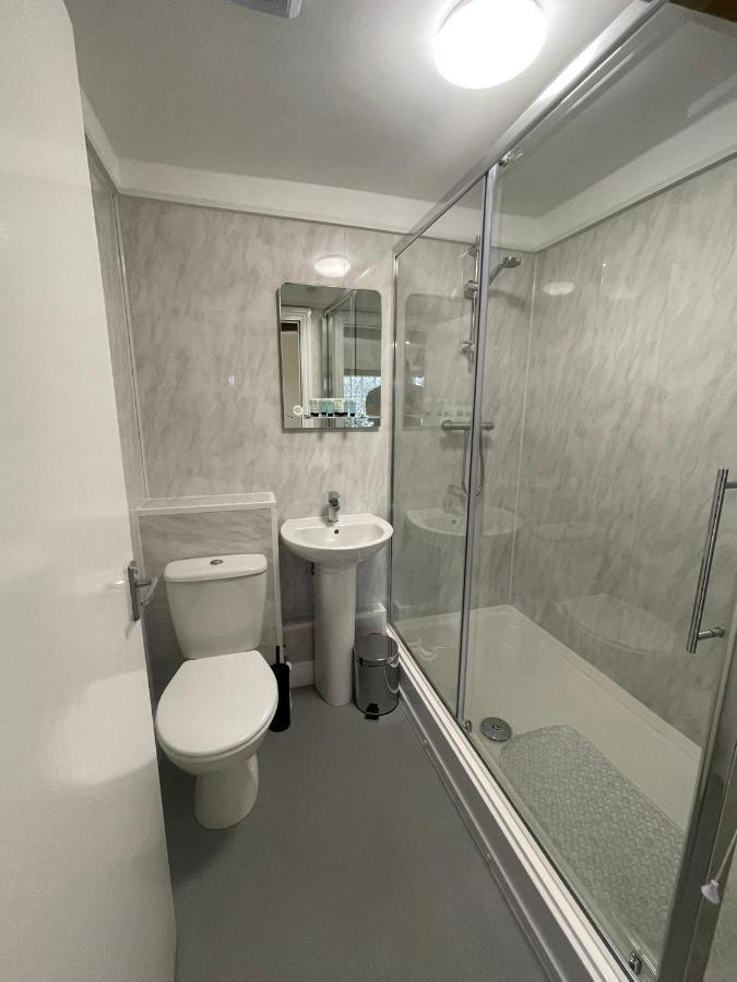 The Royal Oak Hotel Bredon Екстериор снимка
