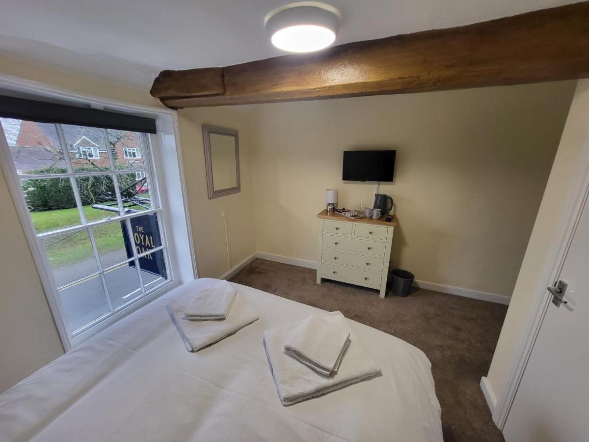 The Royal Oak Hotel Bredon Екстериор снимка